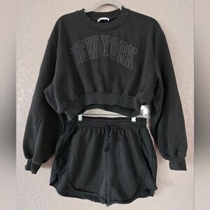 Zara NEW YORK Cropped Sweatshirt & High Waisted Shorts SET Green